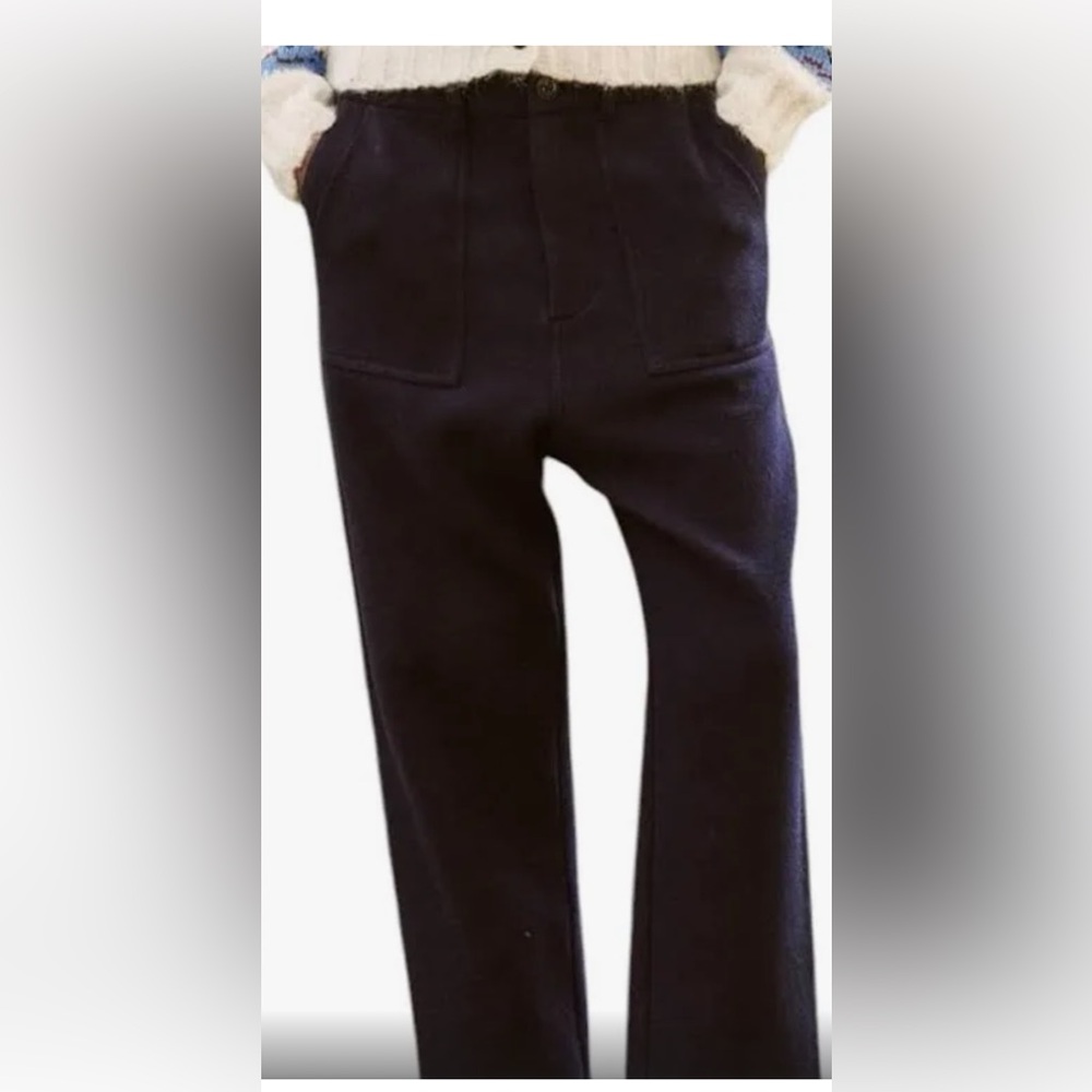 The GREAT ranger pant in navy. Size 31
